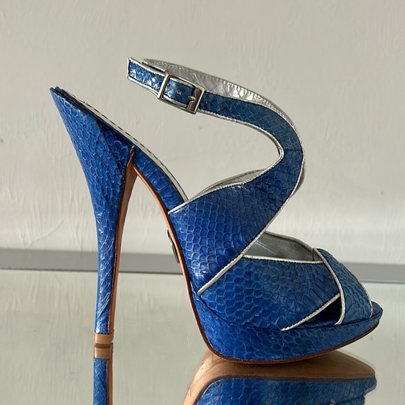 Bebe Jenna Blue Leather Slingback Platform Pumps, size 7 - Picture 7 of 12